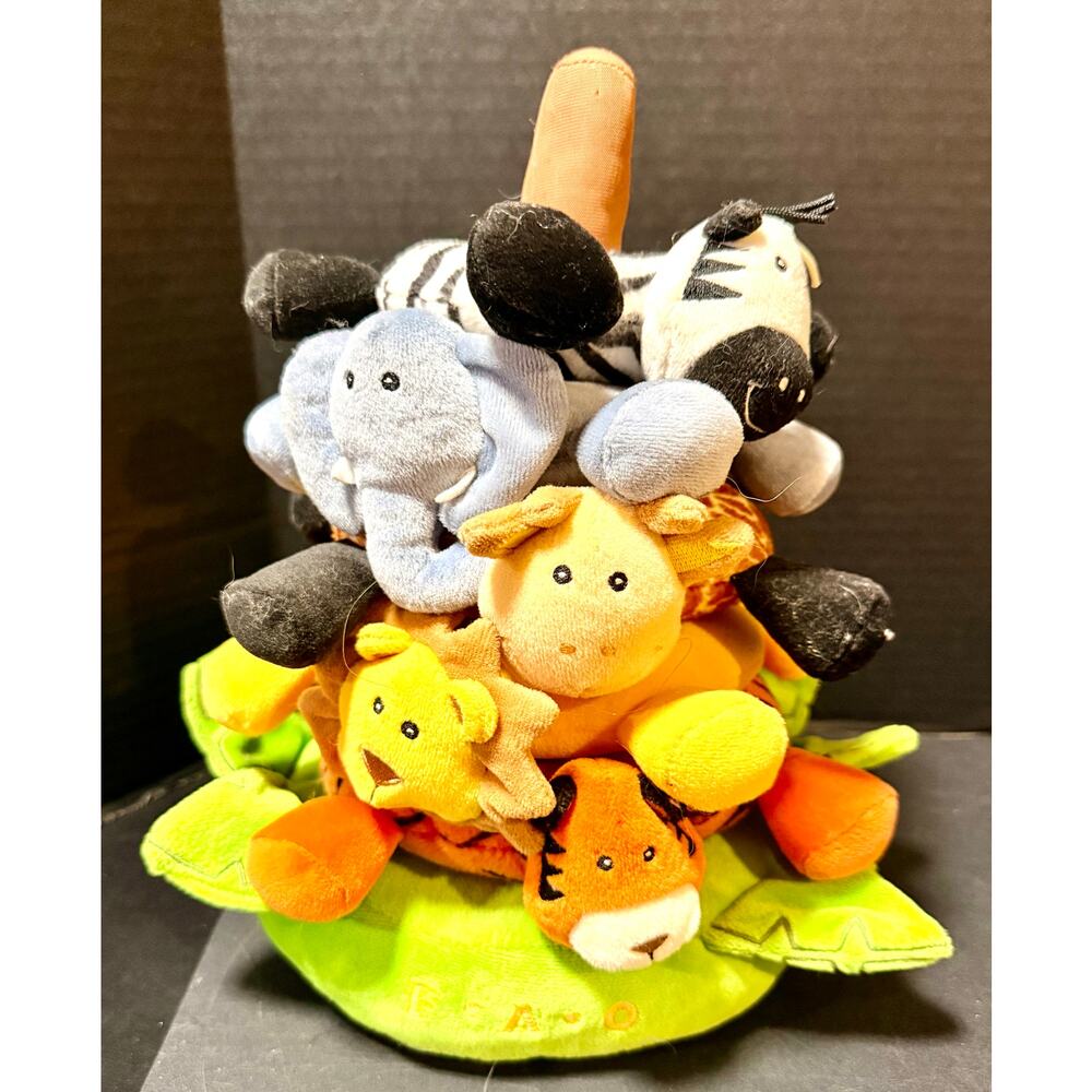 FAO Schwarz Safari Collection - Safari 7-Piece Stacker toy plus zoo